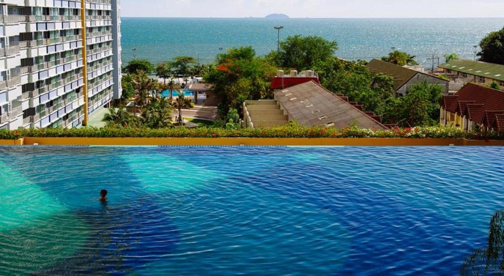 Lpn Park Beach Tour B Jomtien Beach Buitenkant foto
