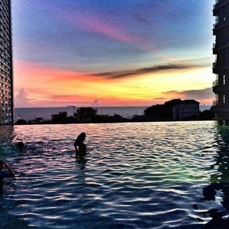 Lpn Park Beach Tour B Jomtien Beach Buitenkant foto