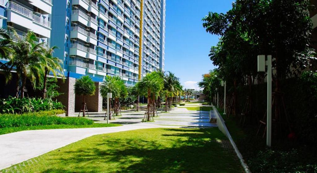 Lpn Park Beach Tour B Jomtien Beach Buitenkant foto